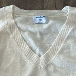 NWT OLD Nave oversized V Neck sweater
